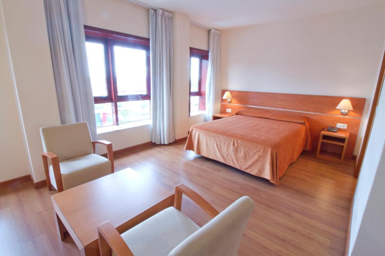 Hotel Torques Bergondo Εξωτερικό φωτογραφία
