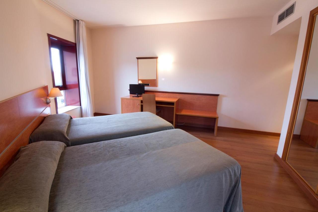 Hotel Torques Bergondo Εξωτερικό φωτογραφία